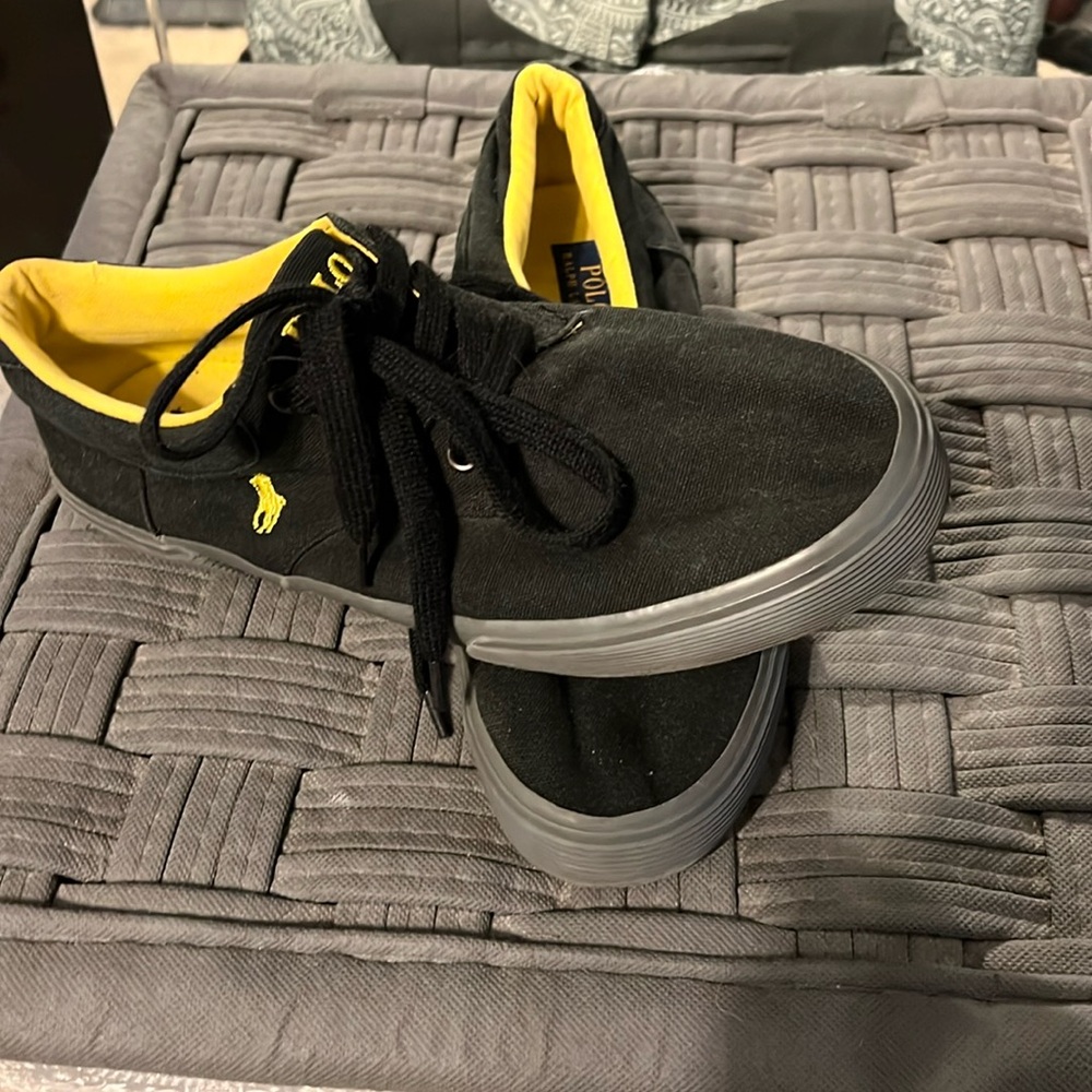 Polo by Ralph Floren canvas shoes